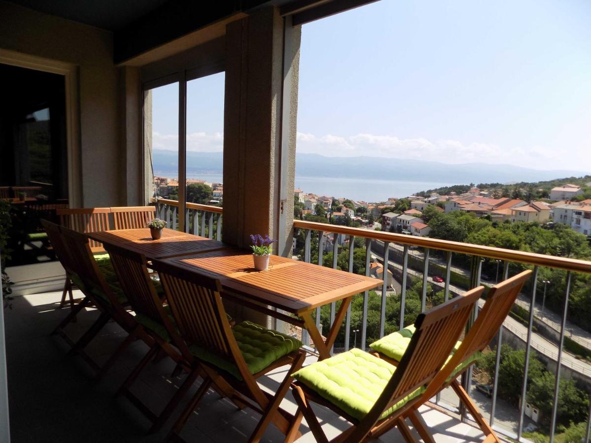 Apartman Borna Vrbnik (Primorje-Gorski Kotar) Exterior foto