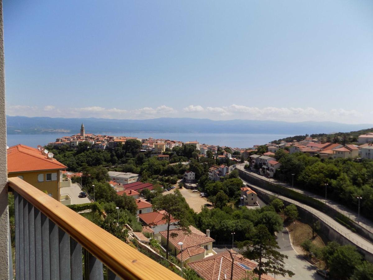 Apartman Borna Vrbnik (Primorje-Gorski Kotar) Exterior foto